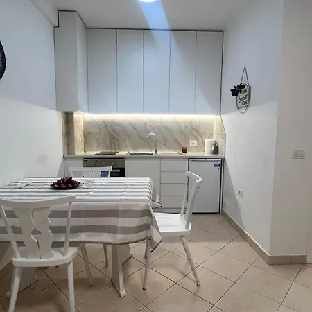 Apartmán H&e *