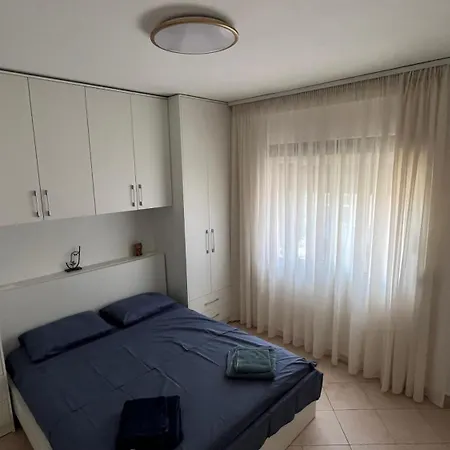 H&e Apartmán *
